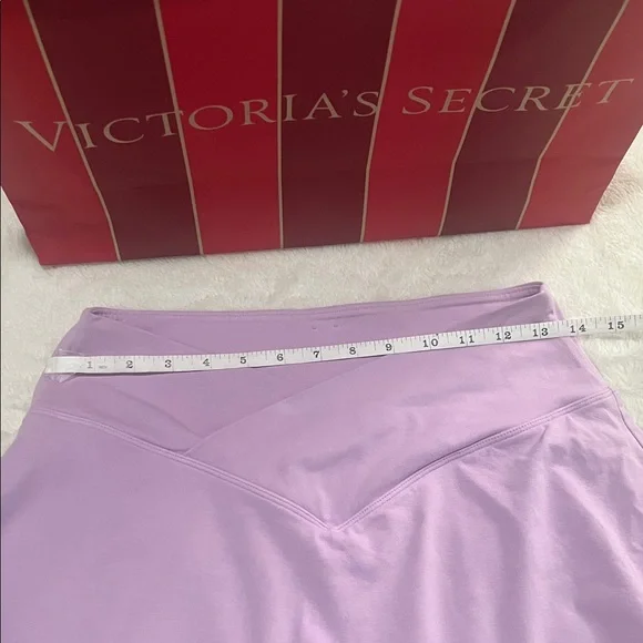 Pre Owned Victoria’s Secret PINK Active Skort lilac Size L - Picture 9 of 10